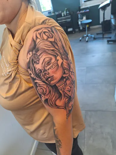 Green Eyes Tattoo Studio Ela Mazurowska